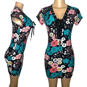 New Floral Mini Bodycom Dress for Women Size S/M Stretchy and Casual Dress
